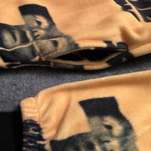 DUMBGOOD x THE SHINING Repeat Logo Zip Up Polar Fleece Hoodie Kubrick Collection - Picture 9 of 16